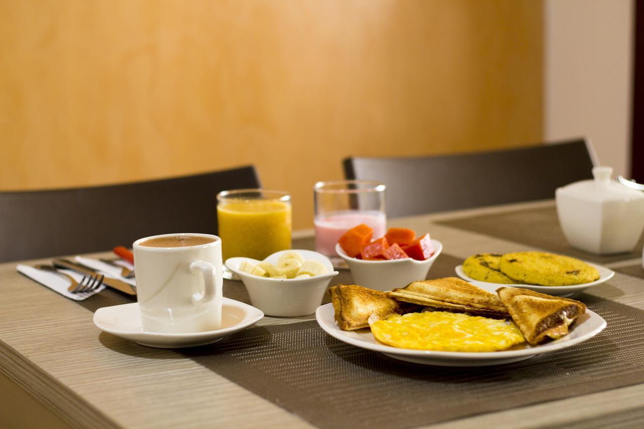 Hotel Premium House Floridablanca Dış mekan fotoğraf